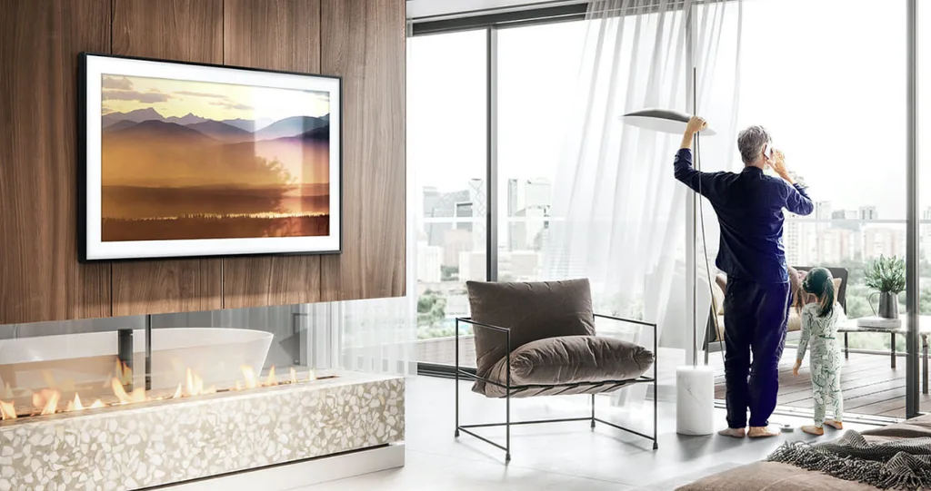 Телевизор Samsung 55" серия Q QLED 4K Flat Smart TV серебряный — вид 3